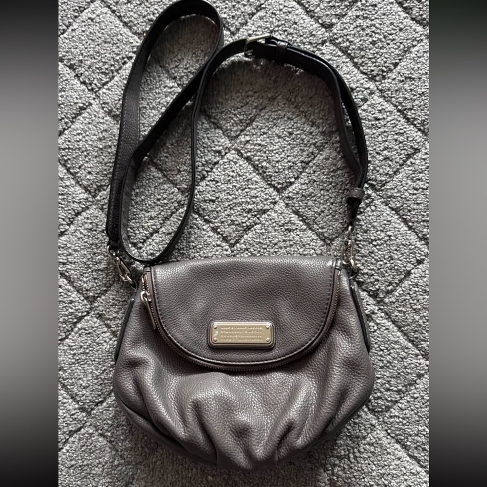 Marc by Marc Jacobs Mini Natasha
Crossbody Bag